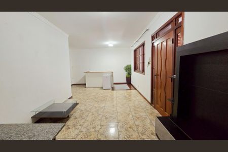Sala de casa para alugar com 4 quartos, 353m² em Indaiá, Belo Horizonte