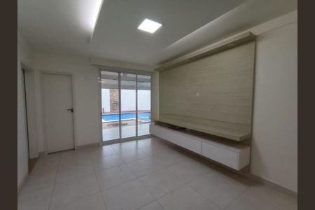 Casa para alugar com 3 quartos, 280m² em Tabajaras, Uberlândia