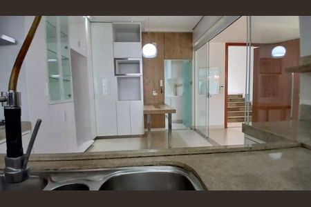 Casa para alugar com 3 quartos, 280m² em Tabajaras, Uberlândia