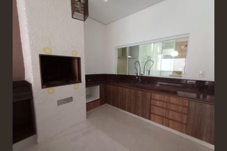 Casa para alugar com 3 quartos, 280m² em Tabajaras, Uberlândia