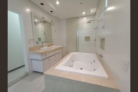 Casa para alugar com 3 quartos, 280m² em Tabajaras, Uberlândia