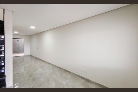Sala de casa à venda com 3 quartos, 144m² em Jardim Piratininga, São Paulo