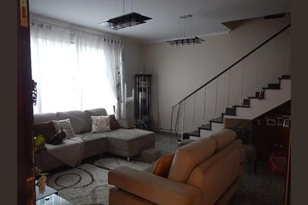 Casa para alugar com 3 quartos, 240m² em Jardim Previdencia, São Paulo