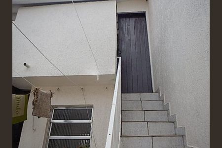 Casa para alugar com 3 quartos, 240m² em Jardim Previdencia, São Paulo