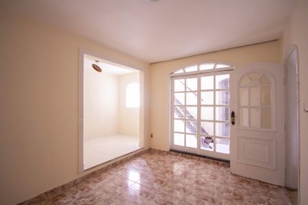 Casa para alugar com 4 quartos, 140m² em Barro Vermelho, São Gonçalo