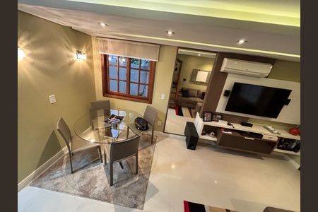 Casa de Condomínio à venda com 3 quartos, 89m² em Teresópolis, Porto Alegre