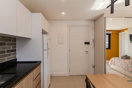 Sala/Cozinha de kitnet/studio para alugar com 1 quarto, 25m² em Farroupilha, Porto Alegre