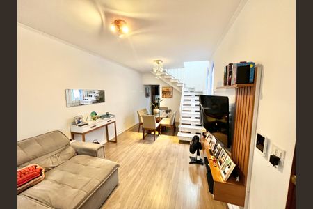 Sala de casa à venda com 5 quartos, 124m² em Santa Teresinha, São Paulo