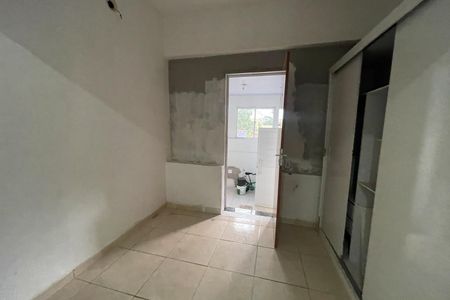 Sala de casa para alugar com 1 quarto, 80m² em Parque Senhor do Bonfim, Duque de Caxias