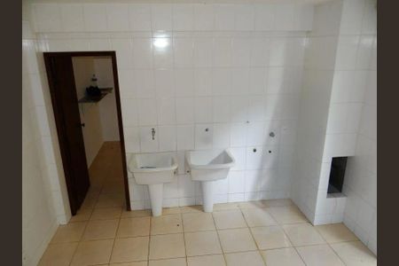 Casa para alugar com 7 quartos, 464m² em Belvedere, Belo Horizonte