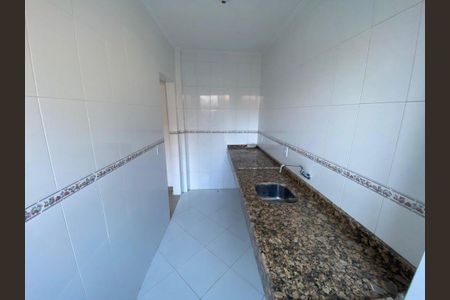 Cozinha de apartamento para alugar com 1 quarto, 38m² em Camaquã, Porto Alegre