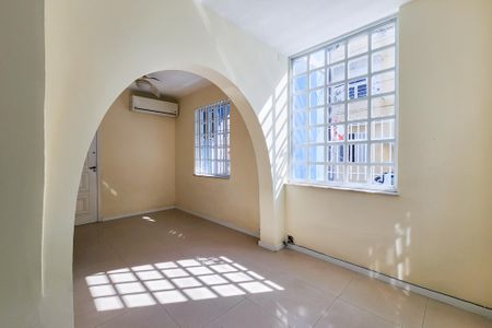 Sala de casa para alugar com 4 quartos, 190m² em Humaitá, Rio de Janeiro