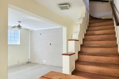 Sala de casa para alugar com 4 quartos, 190m² em Humaitá, Rio de Janeiro