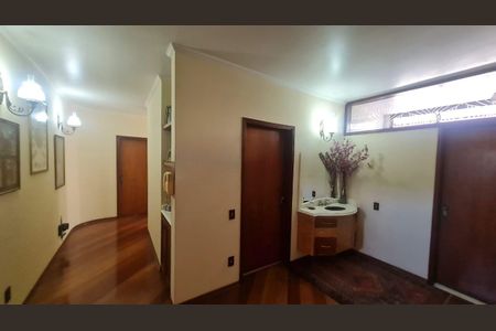 Casa à venda com 4 quartos, 388m² em Chácara Urbana, Jundiaí
