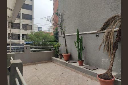 Casa para alugar com 3 quartos, 250m² em Pinheiros, São Paulo