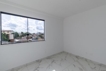 Sala de apartamento à venda com 2 quartos, 51m² em Rio Branco, Belo Horizonte