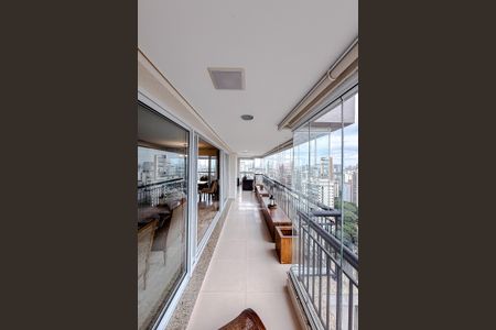 Varanda da Sala de apartamento para alugar com 3 quartos, 216m² em Jardim Vila Mariana, São Paulo