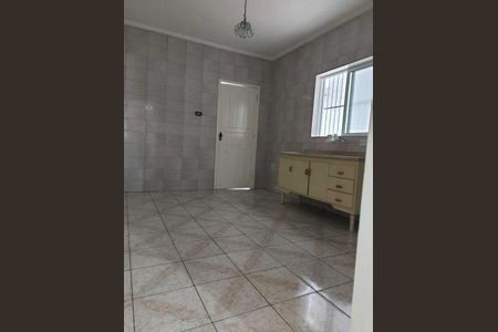 Cozinha de casa à venda com 2 quartos, 125m² em Vila Aquilino, Santo André