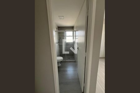Banheiro de apartamento à venda com 2 quartos, 67m² em Alphaville Industrial, Barueri