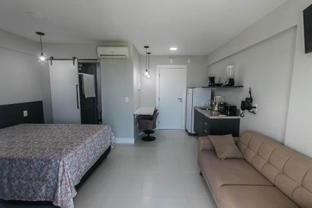 QUarto + sala de kitnet/studio para alugar com 1 quarto, 25m² em Stella Maris, Salvador