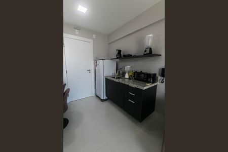 Cozinha de kitnet/studio para alugar com 1 quarto, 25m² em Stella Maris, Salvador