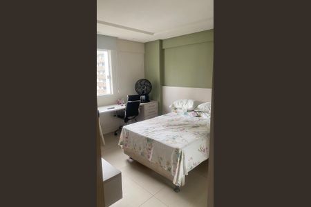 Apartamento para alugar com 4 quartos, 215m² em Caminho das Árvores, Salvador