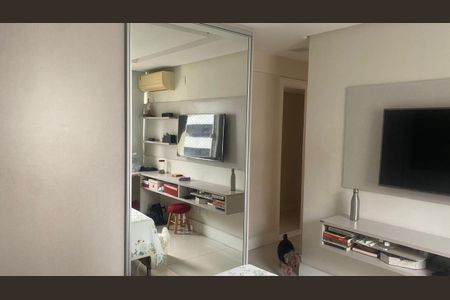 Apartamento para alugar com 4 quartos, 215m² em Caminho das Árvores, Salvador