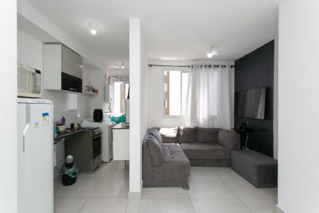 Sala de apartamento para alugar com 2 quartos, 42m² em Artur Alvim, São Paulo