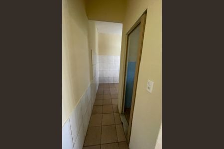 Corredor de casa para alugar com 1 quarto, 55m² em Parque Lafaiete, Duque de Caxias