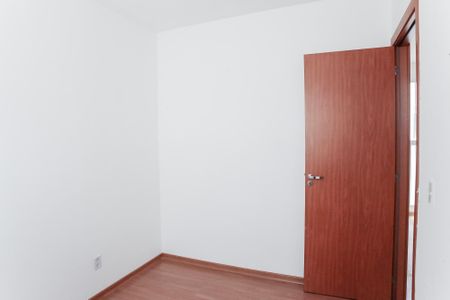quarto 2 de apartamento para alugar com 2 quartos, 45m² em Tres Barras, Contagem