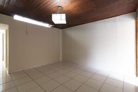 Sala de casa para alugar com 2 quartos, 63m² em Ponte Rasa, São Paulo