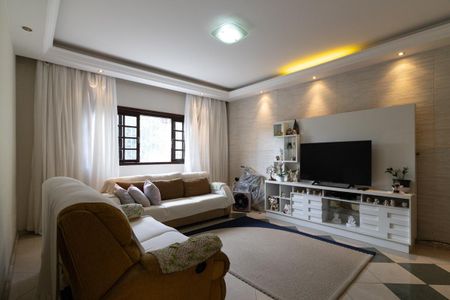 Casa à venda com 3 quartos, 200m² em Jardim Penha, São Paulo