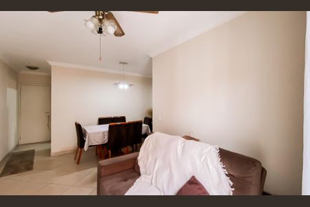 Sala de apartamento à venda com 3 quartos, 66m² em Vila Araguaia, São Paulo