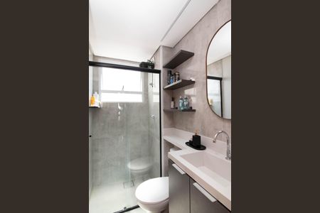 Banheiro de apartamento à venda com 2 quartos, 38m² em Jardim Rosa de Franca, Guarulhos