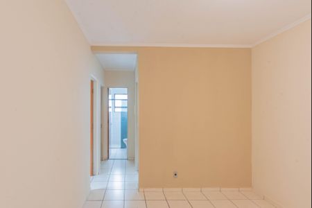 Sala de apartamento à venda com 2 quartos, 48m² em Parque São Jorge, Campinas