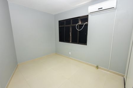 Quarto 1 de apartamento para alugar com 2 quartos, 61m² em Setor Bueno, Goiânia