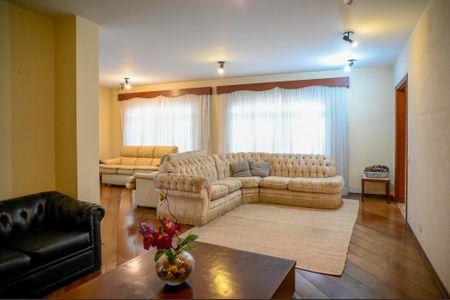 Sala de casa para alugar com 7 quartos, 350m² em Jardim da Saúde, São Paulo