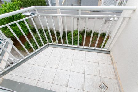 Varanda da Sala de apartamento para alugar com 3 quartos, 74m² em Vila Carmosina, São Paulo