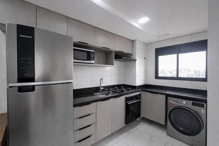 Cozinha de apartamento para alugar com 2 quartos, 36m² em Presidente Altino, Osasco
