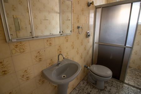 Banheiro Social de casa para alugar com 1 quarto, 70m² em Cidade Patriarca, São Paulo