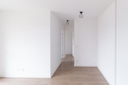 Sala de apartamento para alugar com 2 quartos, 59m² em Jardim das Belezas, Carapicuíba
