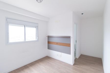 Suíte de apartamento para alugar com 2 quartos, 59m² em Jardim das Belezas, Carapicuíba