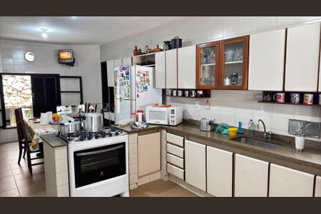 Casa à venda com 4 quartos, 311m² em Tanque, Rio de Janeiro