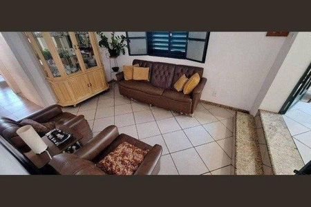 Casa à venda com 3 quartos, 360m² em Horto Florestal, Belo Horizonte