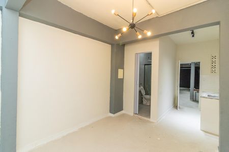 Sala de casa para alugar com 1 quarto, 45m² em Cascadura, Rio de Janeiro