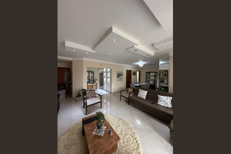 Apartamento para alugar com 3 quartos, 150m² em Vila Rosalia, Guarulhos