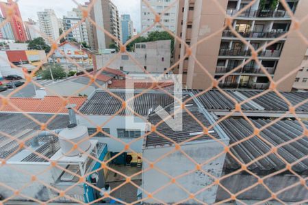 Vista da sala de apartamento para alugar com 1 quarto, 55m² em Cambuí, Campinas