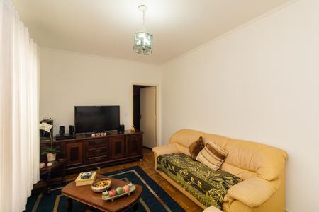 Sala de casa para alugar com 3 quartos, 200m² em Itaquera, São Paulo