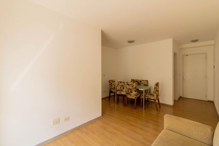 Sala de apartamento para alugar com 2 quartos, 67m² em Vila Rosalia, Guarulhos