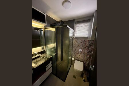 Banheiro de apartamento para alugar com 1 quarto, 45m² em Centro, Campinas
